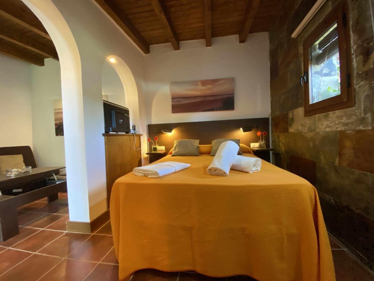 Estudio Para Pareja Con Jardincito Privado Barbaco كاديز المظهر الخارجي الصورة