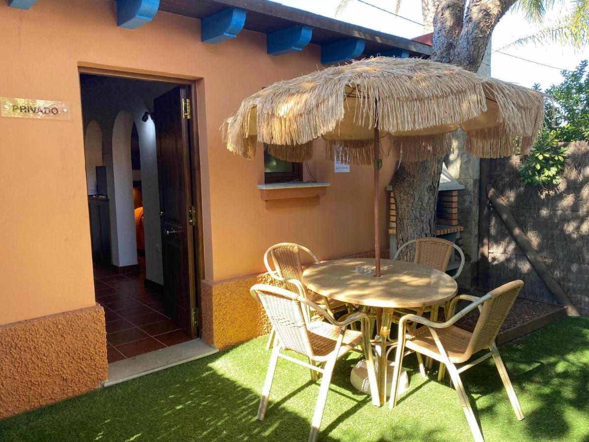 Estudio Para Pareja Con Jardincito Privado Barbaco كاديز المظهر الخارجي الصورة