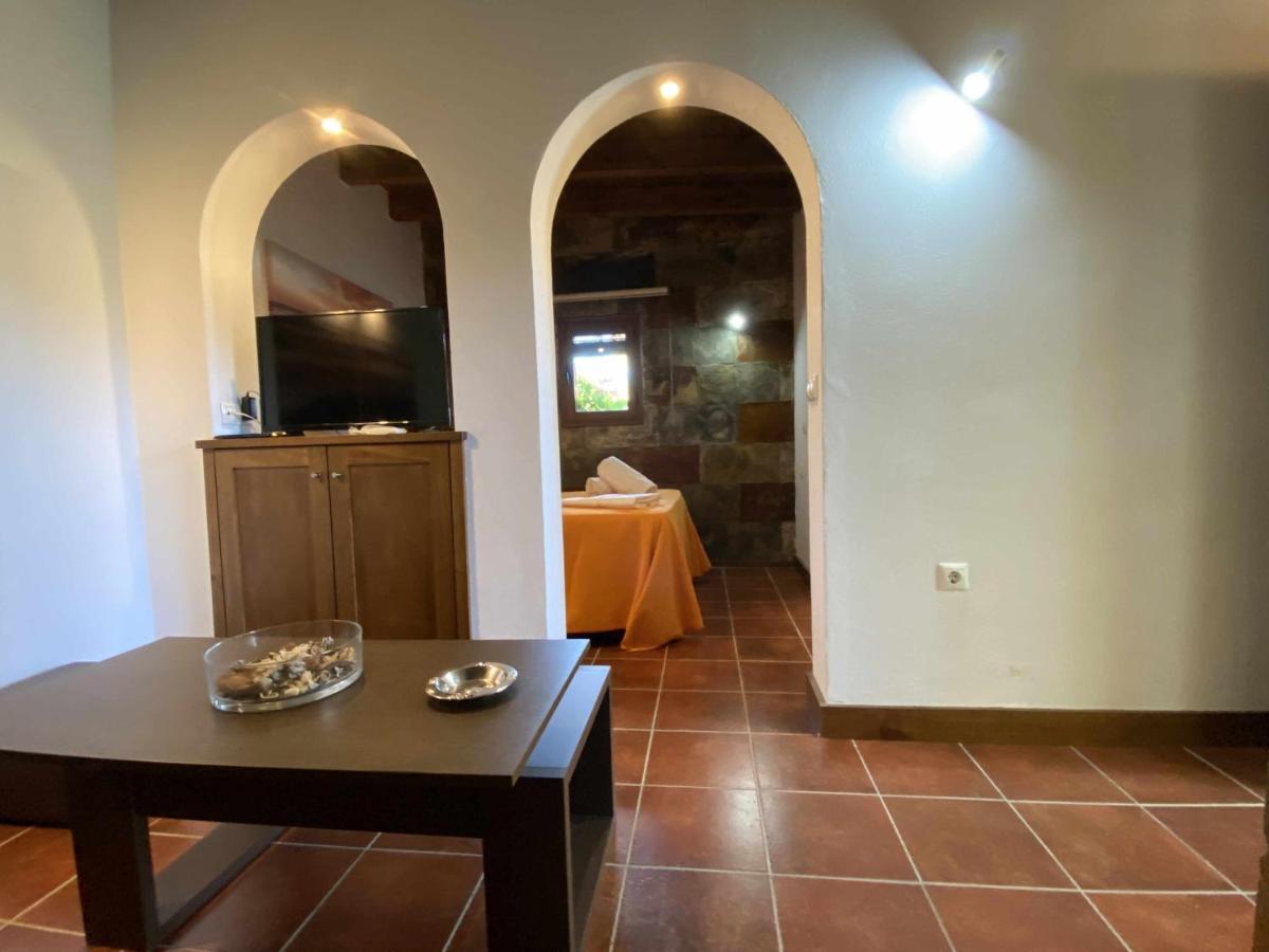 Estudio Para Pareja Con Jardincito Privado Barbaco كاديز المظهر الخارجي الصورة